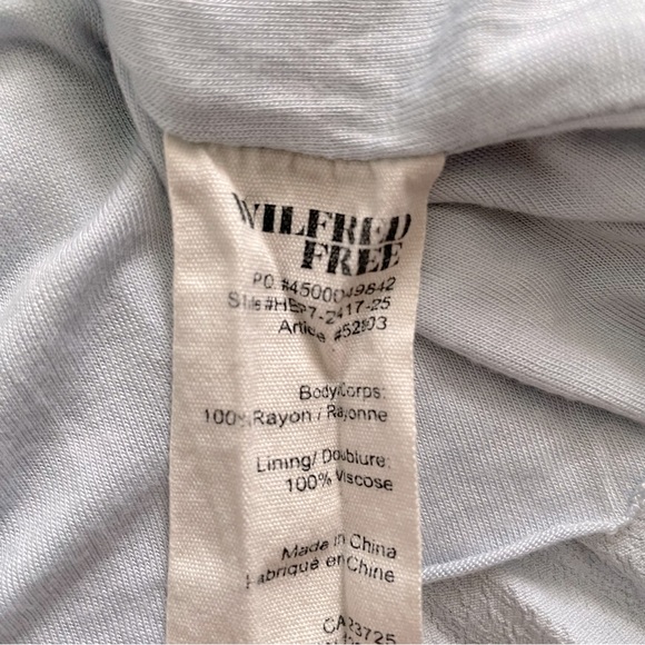 ARITZIA WILFRED FREE Classic White V-Neck Camisole Top - Picture 6 of 8